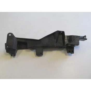 Renault Kangoo- 4- 14/21; Ön Çamurluk Bağlantı Suportu Sağ (Oem No: 631226477R)