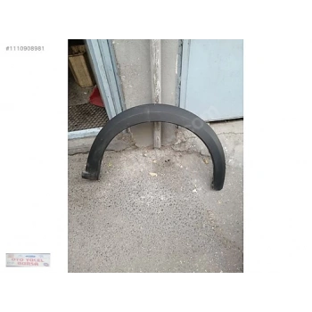 Dacıa Sandero Stepway- 21/24; Ön Çamurluk Ağzı Plastiği Sağ Siyah (Tw) (Oem No: 638123878R)