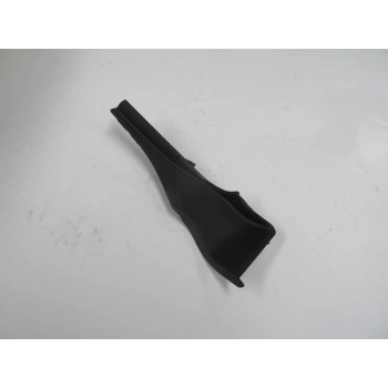 Nıssan Pıck Up- Navara- 16/22; Ön Çamurluk Arka Plastik Kaplaması Sağ (Orijinal) (Oem No: 63820-4Jg0G)