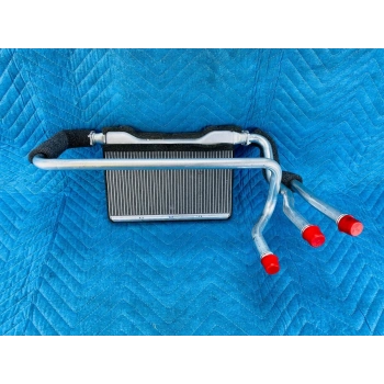 Kalorıfer Radyatörü Bmw F06-F07-F10-F11-F18-6F12-F13-7F01-F02 Bm 10-17 (Oem No: 64119163330)