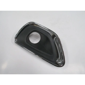 Jeep Cherokee- Grand- 13/16; Sis Lamba Kapağı Sol Sis Delikli (Nikelaj Çerçeveli) (Tw) (Oem No: 68143079Ab)