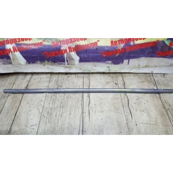 Cam Kızağı Corolla  93-02 Arka Sağ (Yerli) (Oem No: 68163-12090)