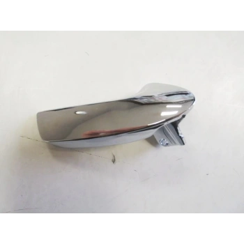 Seat Ibıza- 09/12; Ön Kapı İç Açma Kolu Elceği (Kulbu) Sağ Nikelajlı (Oem No: 6J0837114A)