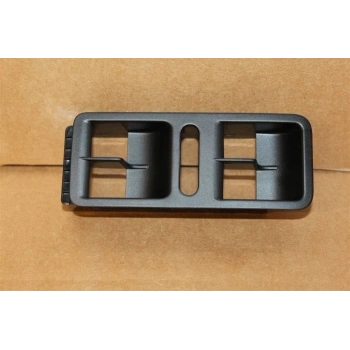 Cam Dügme Çerçevesı Sol Vw Polo Bm 10- (Oem No: 6R0867255K9B9)