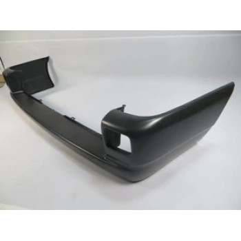 2002-2003 Volkswagen Transporter T4 Arka Tampon Siyah (Boyanır Tip)(Reflektör Delikli)(Caravelle)(Tw) (Adet) (Oem No:705807417)