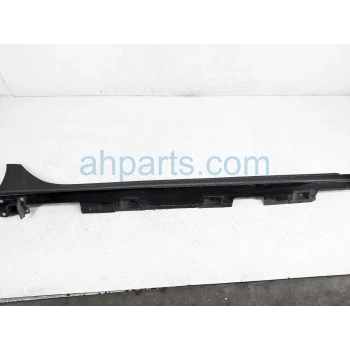 Marşpiyel Bakaliti Cıvıc (Komple) 21Sonrası Sedan Sağ (Oem No: 71800-T20-A00Zj)