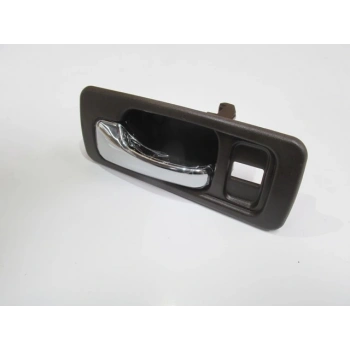 1990-1993 Honda Accord Ön Kapı İç Açma Kolu Sol Kahverengi (Elceği Nikelajlı)  (Adet) (Oem No:72165Sm4003Zb)