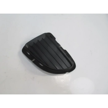 Fıat Grande Punto- 06/12; Sis Lamba Kapağı Sol Siyah (Sis Deliksiz) (Oem No: 735410808)