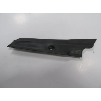 Fıat Lınea Classıc- 06/15; Ön Cam Izgara Tespit Plastiği (Silgi Paneli) Sağ (Oem No: 735412992)