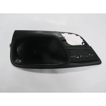 Fıat Lınea- 12/17; Sis Lamba Kapağı Sağ Sis Deliksiz (Oem No: 735547957)