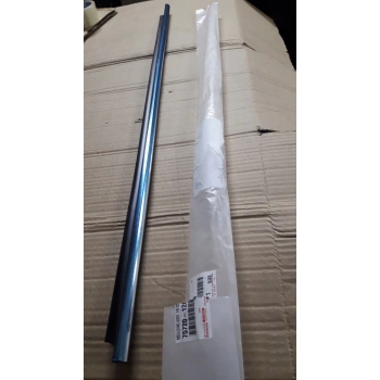 Cam Sıyırıcı Corolla 13-18 Ön Krom Sol (Oem No: 75720-12830)