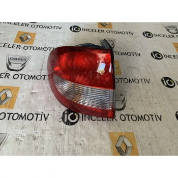 Stop Lambası Sol Dış Beyaz Sınyallı Duysuz Renault Megane I Bm 99-01 (Oem No: 7700428058)