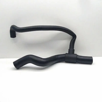 Hortum Radyatör Alt Clıo 98Sonrası 1.2 / 1.4 (Oem No: 7700801055)