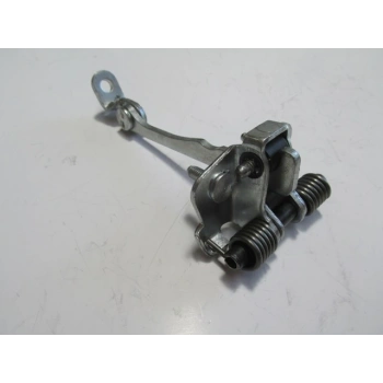 Dacıa Sandero- 09/12; Ön Kapı Durdurucusu Sağ/Sol Aynı (Adet) (Kapı Gergisi) (Oem No: 7702253349)