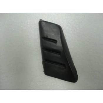 1990-1994 Nissan Sunny B13 Arka Çamurluk Bandı Sağ Çizgili Tip Siyah (Yapıştırmalı) (Tyg) (Adet) (Oem No:7887250Y00)