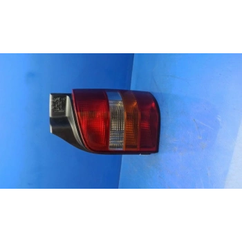 Stop Lambası Sag Sarı-Beyaz Vw Transporter T5Bm 04-10 (Oem No: 7H0945096G)