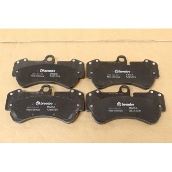 Fren Balatası Ön Gdb1747 / Fdb1625 Vw Touareg-Q7-Cayenne Bm 04- (Oem No: 7L0698151H)