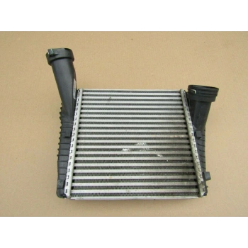 Turbo Radyatörü (Intercooler) Touareg / Q7 / Cayenne 04Sonrası (Oem No: 7L6145803D)