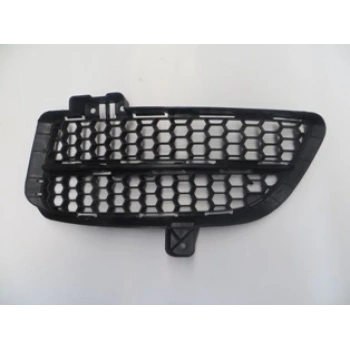 Volkswagen Touareg- 07/09; Ön Tampon Panjuru Sol (Oem No: 7L6853665B)