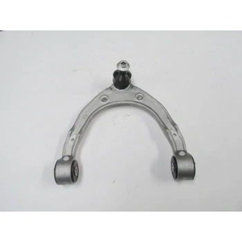 Audı Q7- 12/14; Ön Üst Tabla Sağ/Sol Aynı (Adet)(Salıncak) (Sh) (Oem No: 7L8407021)