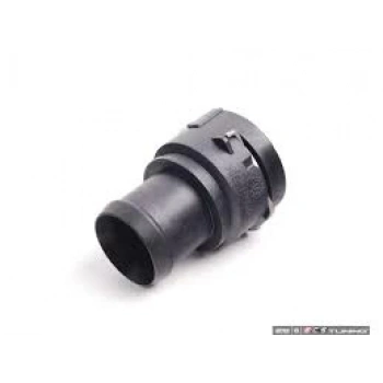 Su Flanşı Golf5 / Jetta / A3 / Transporter Transporter T504Sonrası Bgu-Bse-Axd-Axe 1.6-2.5 Tdi (Oem No: 7M3122291)