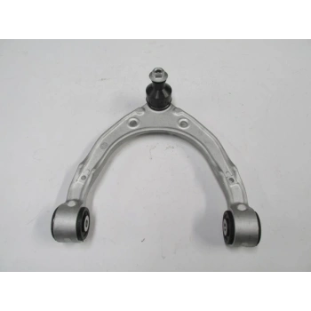 Volkswagen Touareg- 10/17; Ön Üst Tabla Sağ/Sol Aynı (Adet)(Salıncak) (Sh) (Oem No: 7P0407021)