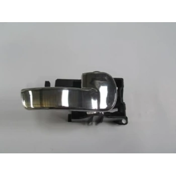 Nıssan Pıck Up- Navara- 06/14; Arka Kapı İç Açma Kolu Sağ (Elceği Nikelajlı) (Euro Body) (Oem No: 80670-4X02B)