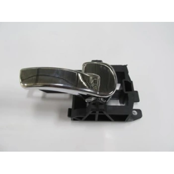 Nıssan Qashqaı- J10- 07/13; Arka Kapı İç Açma Kolu Sağ Siyah (Elceği Nikelajlı) (Oem No: 80670Jd00E)