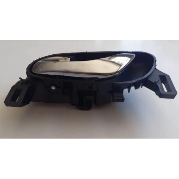 Nıssan Qashqaı- J11- 14/21; Ön Kapı İç Açma Kolu Sol Nikelajlı (Oem No: 80671-4Ea0B)