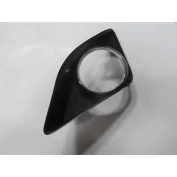 Toyota Corolla- E150- 07/10; Sis Lamba Kapağı Sol Sis Delikli/Nikelajlı (Casp) (Oem No: 81482-12070)