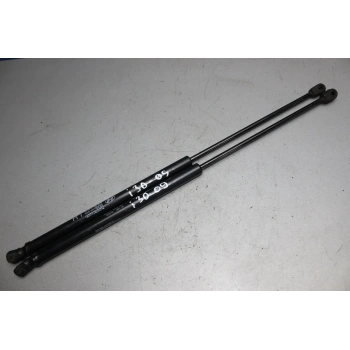 Amortisör Bagaj Kapak İ30 07-11 (Oem No: 81770 2L000)