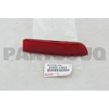 Reflektör Tampon Avensis 10-12 Arka Sol (Oem No: 81920-13022)