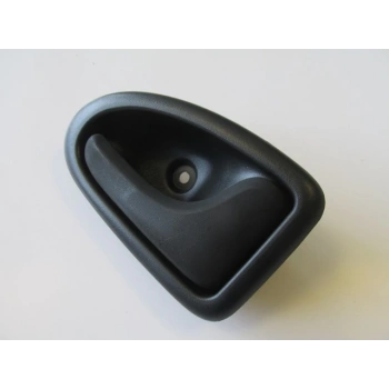 1998-1999 Renault Megane Arka Kapı İç Açma Kolu Sağ Elceği Siyah Oem No: 8200028995