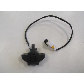 Dacıa Sandero- 13/20; Bagaj Kapağı Kilidi (Kablolu) (Oem No: 8200078950)