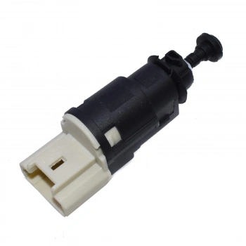 Müşür Fren Pedal Clıo Iıı / Modus / Laguna Iı / Duster / Logan / Sandero Siyah-Beyaz 4 Fişli (Oem No: 8200276361)