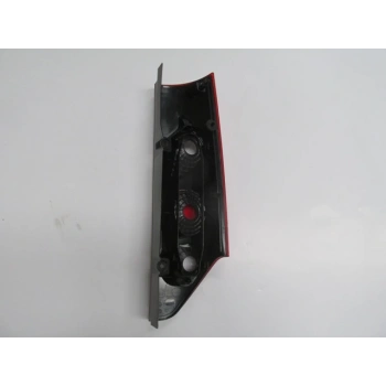 Renault Kangoo- 3- 08/13; Stop Lambası Sol Kırmızı/Beyaz (Yukarıya Açılan Tip) (Mars) (Oem No: 8200419941)