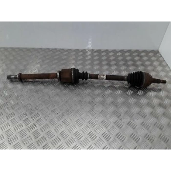 Aks Komple Ön Megane Iı 02-08 / Scenıc Iı 03-09 / Sağ 1.5Dcı 6 İleri M-T 905Mm (Oem No: 8200472158)