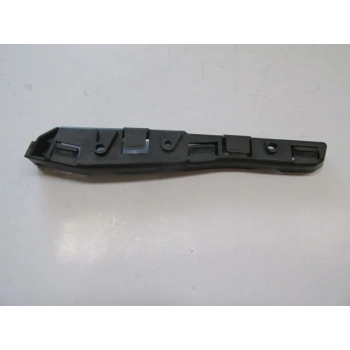 Dacıa Sandero- 09/12; Ön Tampon Braketi Sağ (Oem No: 8200531584)