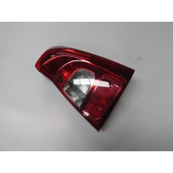 Dacıa Logan- 09/12; Stop Lambası Sağ Kırmızı/Beyaz (Mars) (Oem No: 8200744759)