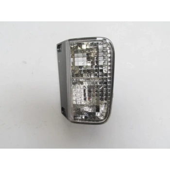 Renault Trafıc- 2- 04/14; Arka Sis Lambası Sağ Beyaz (Pleksan) (Oem No: 8200968063)