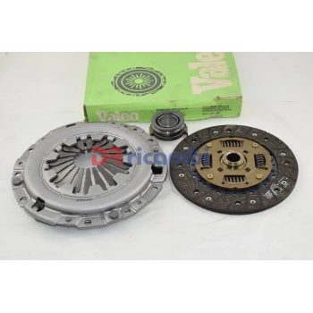 Debrıyaj Setı Çap : 180 Kore I10/Atoz/Pıcanto 1,0-1,1 Benzın 1998- (Oem No: 821355)