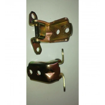 Menteşe Kapı Qashqaı 07-13 Ön Üst Sol None (Oem No: 82421-Ed50A)