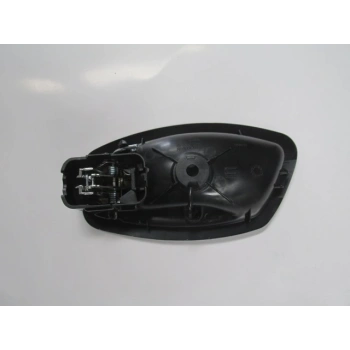 Renault Megane- 3- Hb- 10/13; Ön Kapı İç Açma Kolu Sağ Nikelajlı (Oem No: 826720001R)