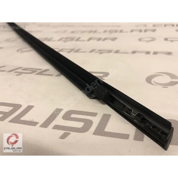 Fıtıl Kapı Camı Sıy. Arka : Sol Dış Sıyırıcı Fıtıl Kore Accent Blue Benzın-Dızel 2011- (Oem No: 832101R000)