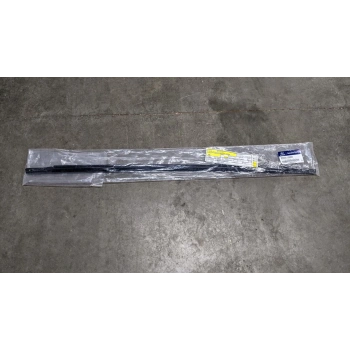 Fıtıl Kapı Camı Sıy. Arka : Sağ Dış Sıyırıcı Fıtıl Kore Accent Blue Benzın-Dızel 2011- (Oem No: 832201R000)