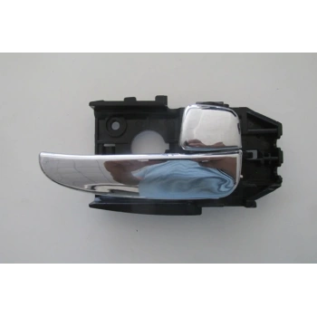 Hyundaı Elantra- 02/03; Ön Kapı İç Açma Kolu Sağ Nikelajlı (Oem No: 83620-2D000Ca)