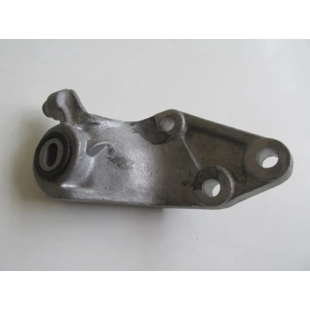 Opel Corsa- D- 07/14; Şanzuman Arka Bağlantı Takozu (Oem No: 846837)