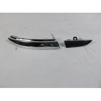 Renault Clıo- 4- Hb- 13/16; Stop Alt Çıtası Sol Nikelajlı İç/Dış Set (Oem No: 848630784R)