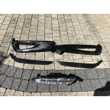 Sis Lamba Çerçeve Tucson Çıtası 15Sonrası Sol (Oem No: 86527-D7010)