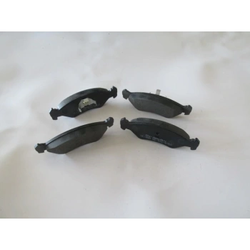 1989-1995 Ford Fiesta Ön Fren Balatası (Disk) (141X44,3X18) (Bramax) (Adet) (Oem No:87Fx2K021Fa)